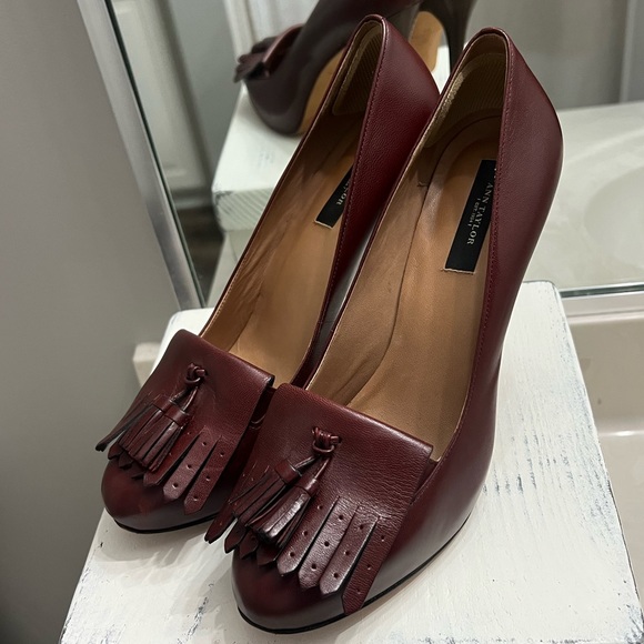 Ann Taylor Burgundy Leather Heels Size 8 - Picture 10 of 15